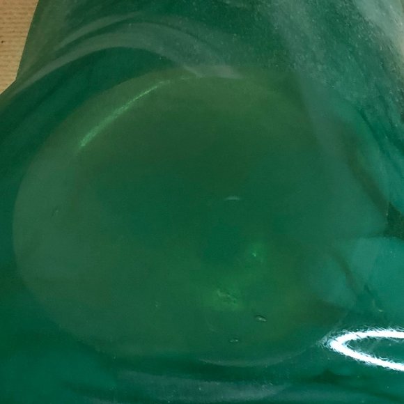 MCM Green Clover Shaped Hand Blown Art Glass Bowl - Picture 9 of 9